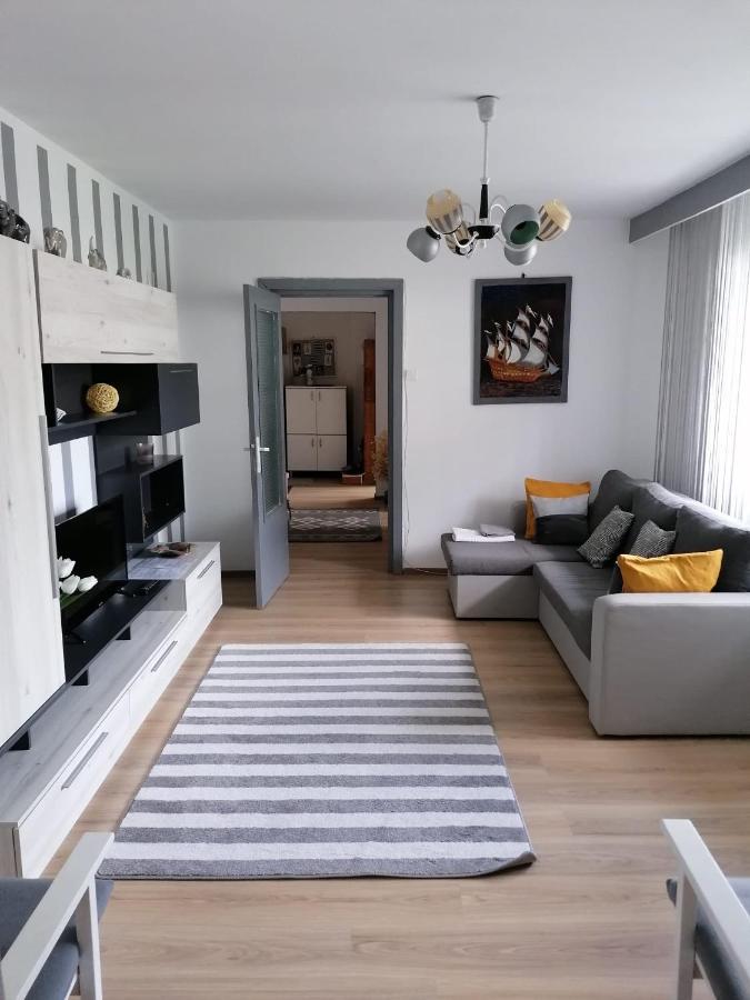Apartament Alexia Appartement Orşova Buitenkant foto
