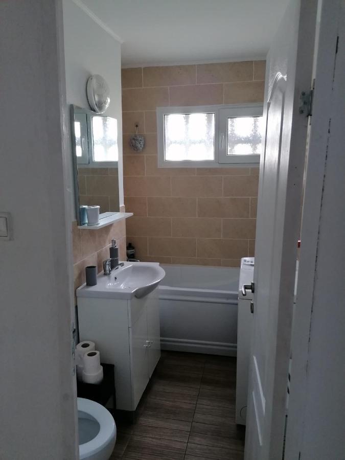 Apartament Alexia Appartement Orşova Buitenkant foto